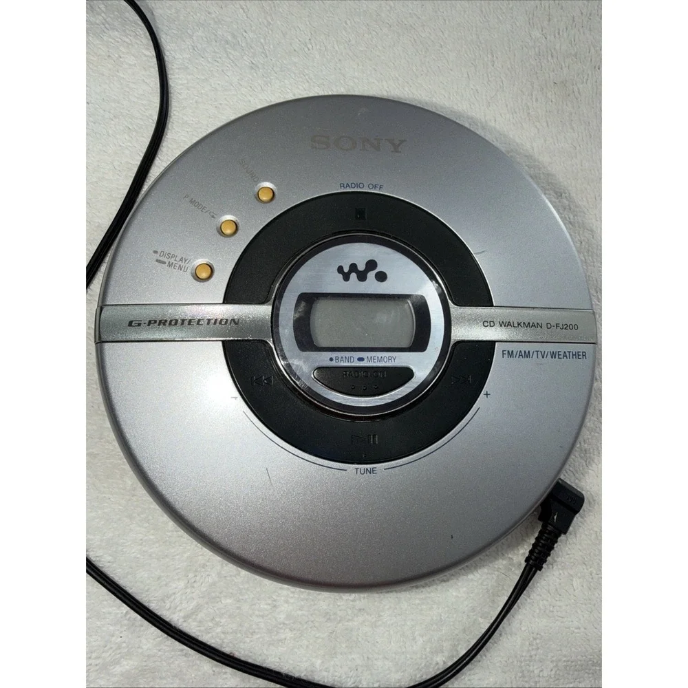 Sony CD Walkman With FM/AM Radio D-FJ200 Portable CD Player And Headphones Works